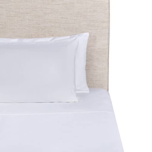 white quarter bed